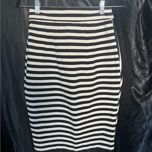 Express Asymmetrical Black and White Pencil Skirt - Picture 3 of 3
